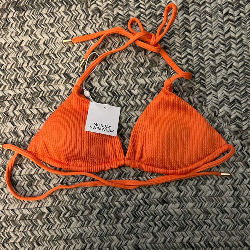 Monday Swimwear Palma Top in Cantaloupe Crinkle